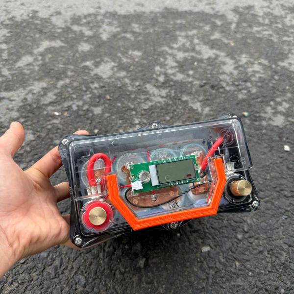 Hộp Pin lithium 30ah Chống Nước Tuyệt Đối - Nhỏ Gọn Và Tiện Lợi